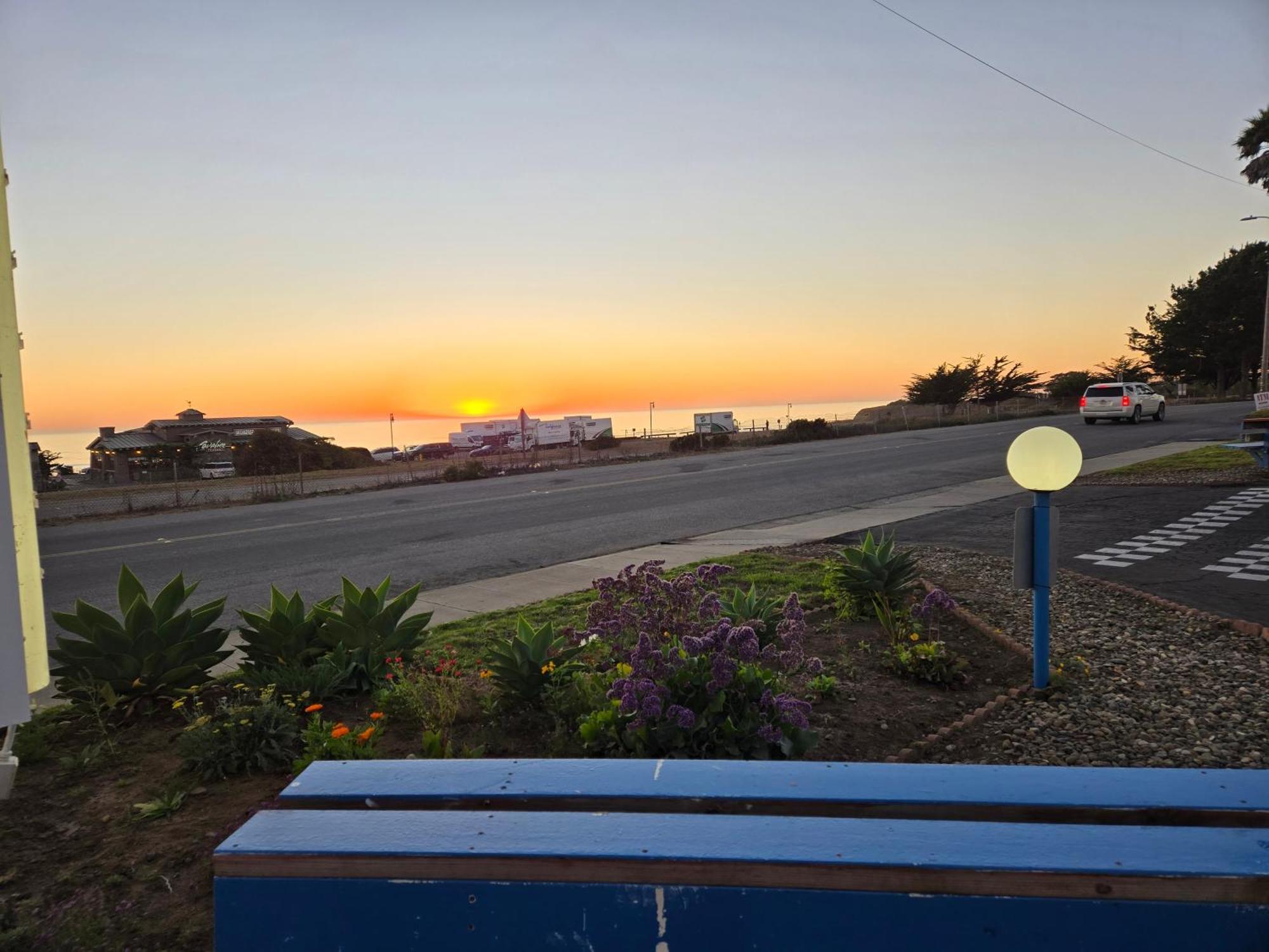 Coast Riders Inn San Simeon Extérieur photo